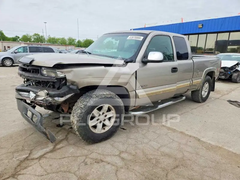 2001 Chevrolet Silverado photo