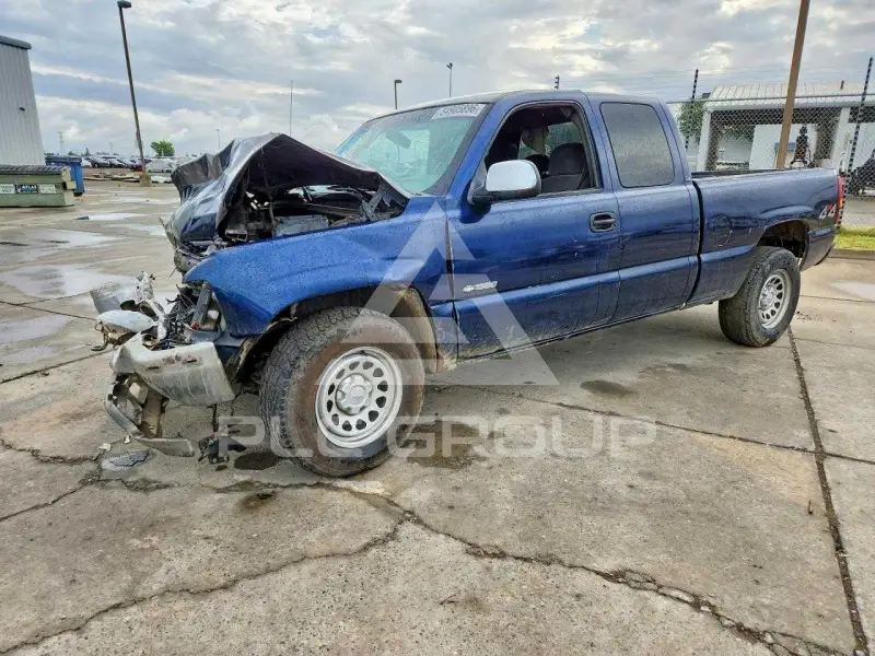 2001 Chevrolet Silverado photo