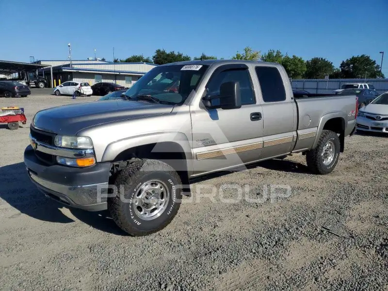 2001 Chevrolet Silverado photo
