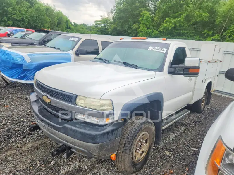 2001 Chevrolet Silverado photo