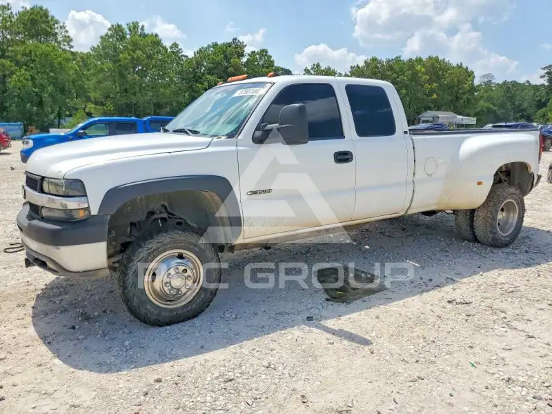 2001 Chevrolet Silverado photo
