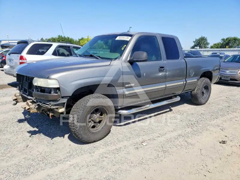 2001 Chevrolet Silverado photo