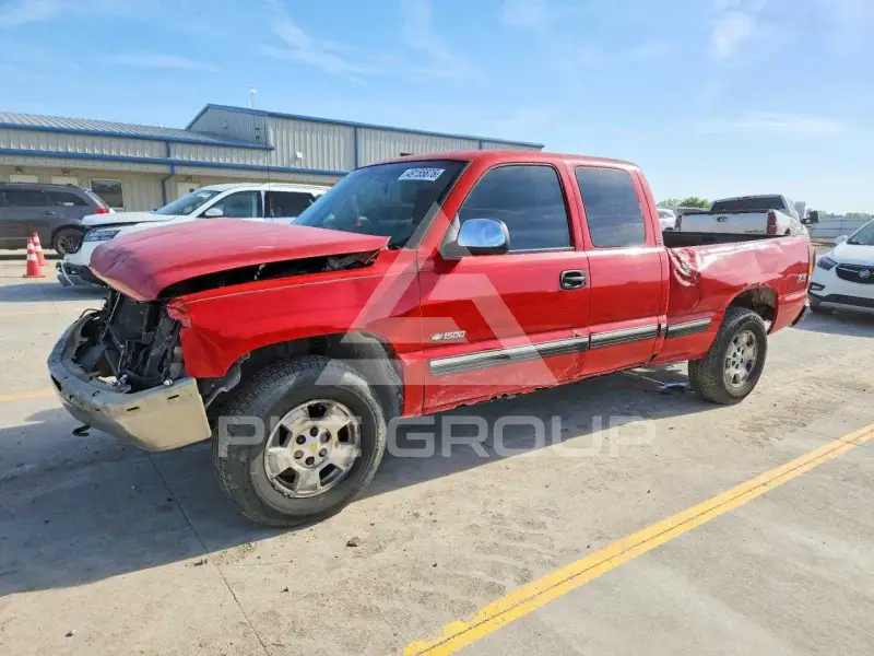 2001 Chevrolet Silverado photo