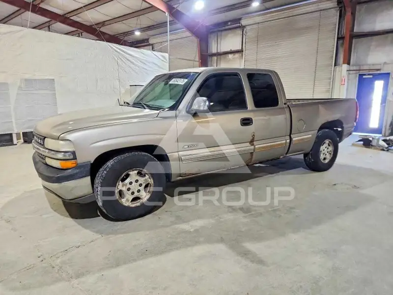 2001 Chevrolet Silverado photo