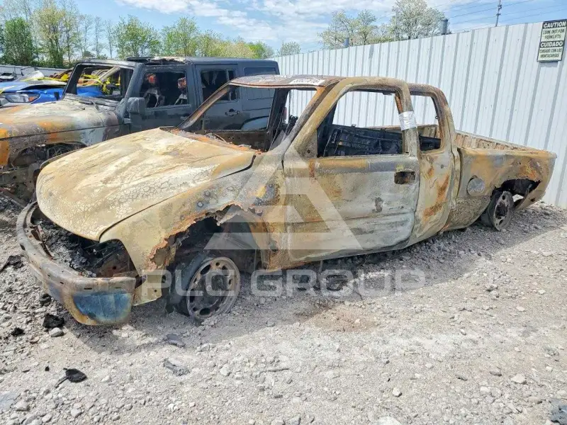 2001 Chevrolet Silverado photo