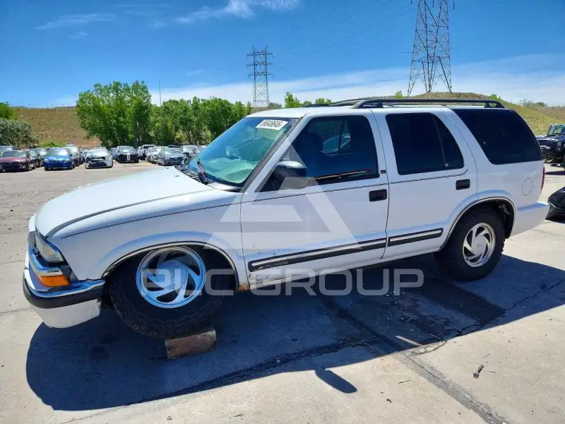 2001 Chevrolet Blazer фото