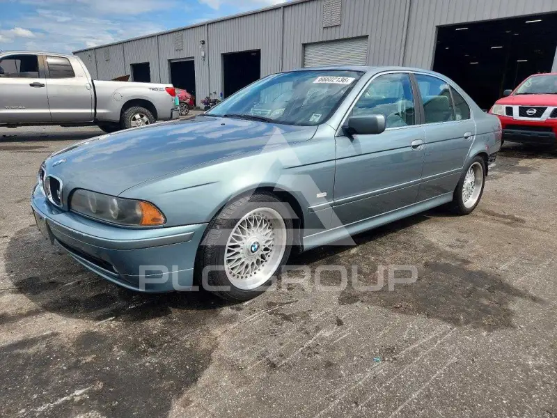2001 BMW 525 photo