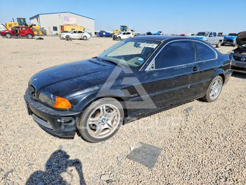 2001 BMW 330 photo