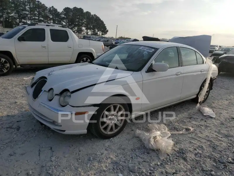 2001 Jaguar S-TYPE photo