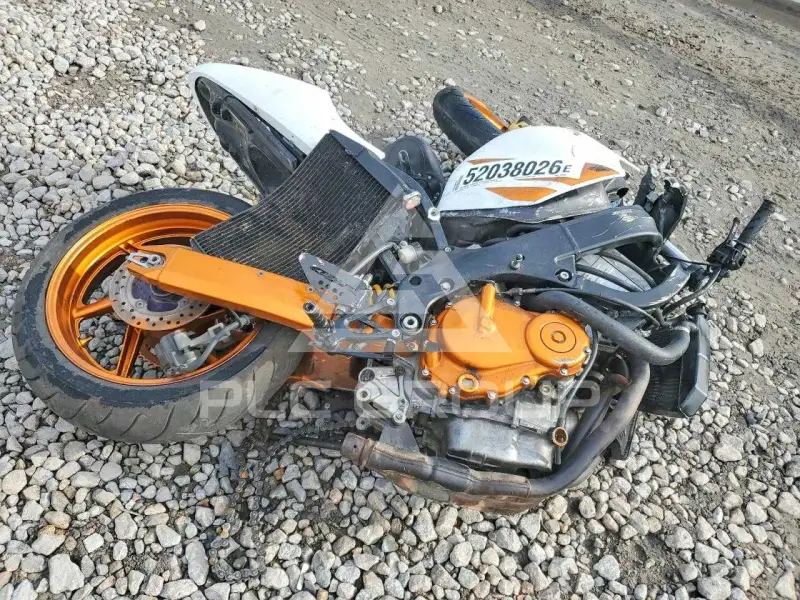 2001 Honda CBR фото
