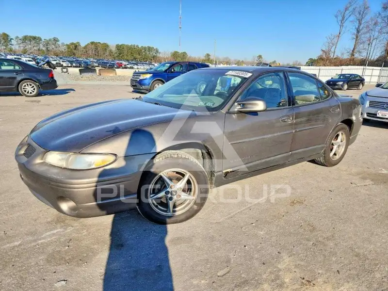 2001 Pontiac GRAND PRIX photo