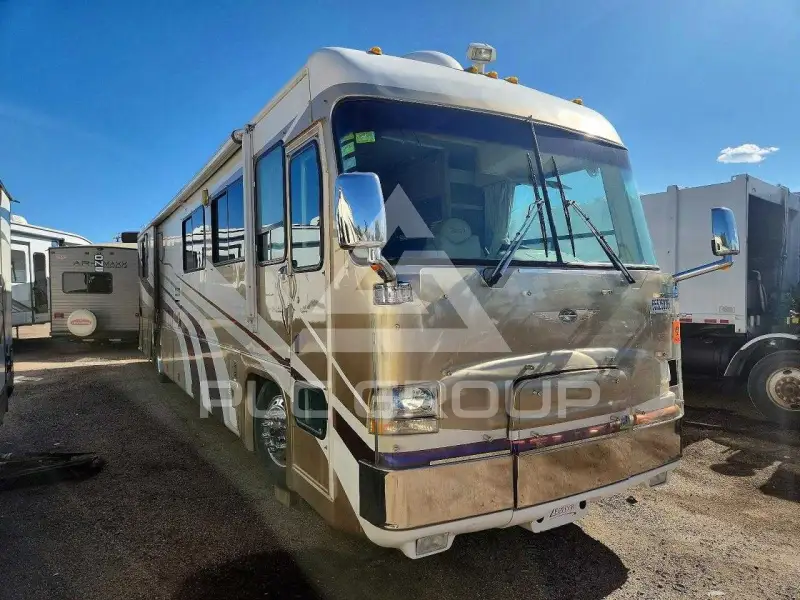 2001 Freightliner Chassis фото