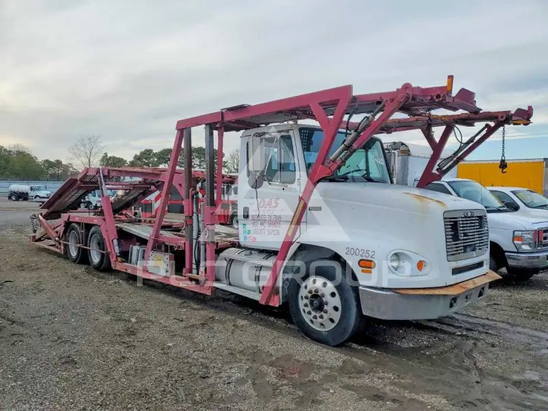 2001 Freightliner  фото