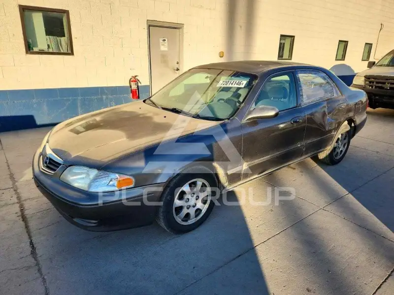 2001 Mazda 626 photo
