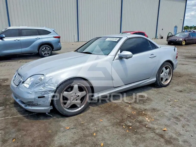 2001 Mercedes Benz SLK-Class photo
