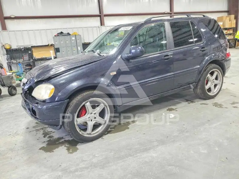 2001 Mercedes Benz ML-Class photo
