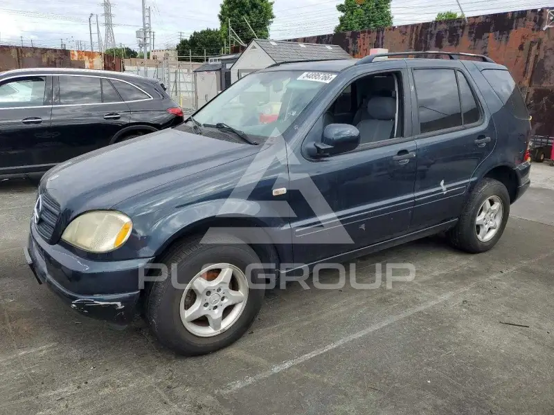 2001 Mercedes Benz ML-Class photo