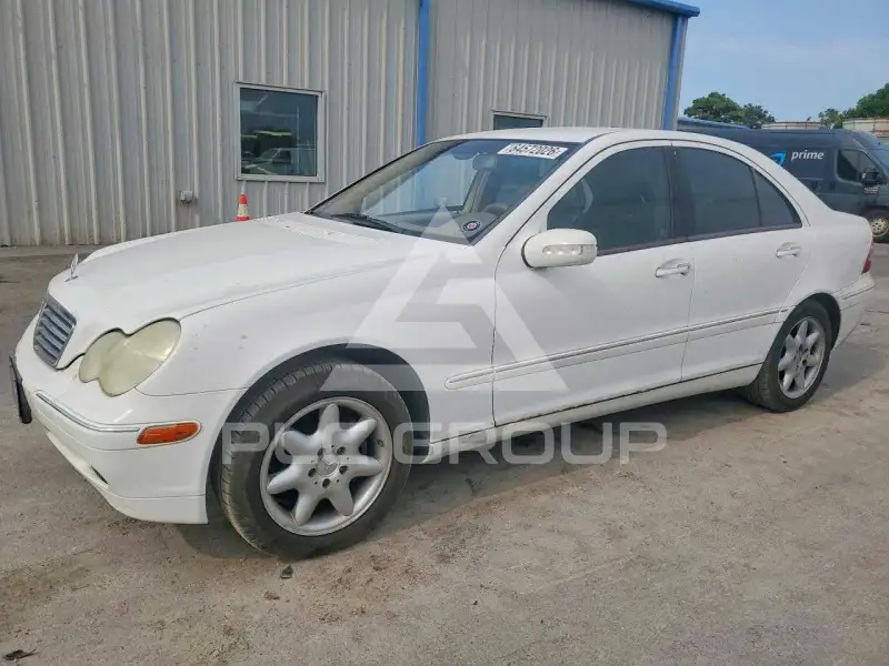 2001 Mercedes Benz C-Class photo