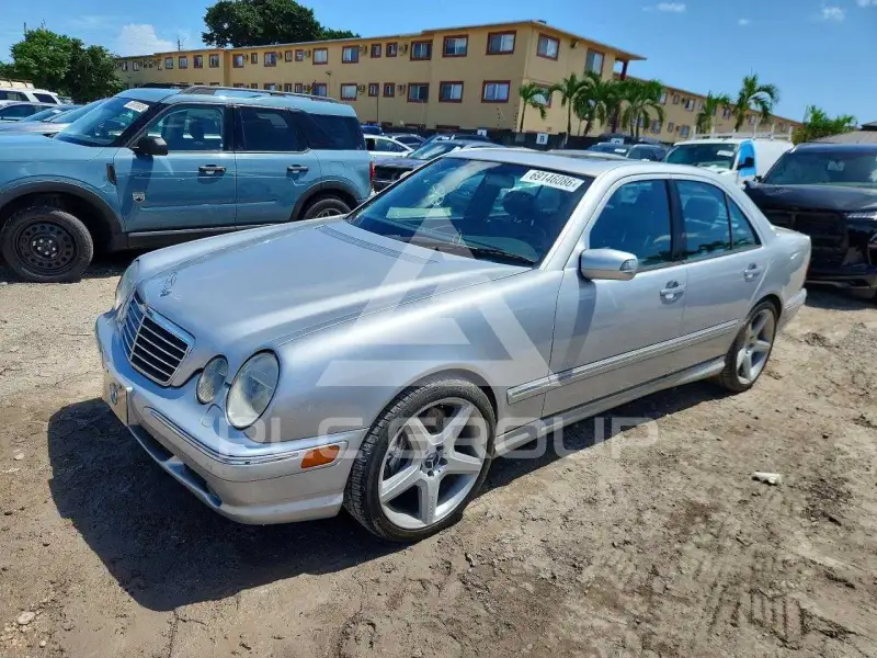 2001 Mercedes Benz E-Class фото