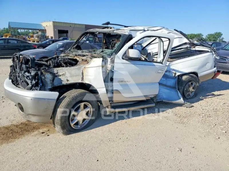 2001 GMC DENALI фото