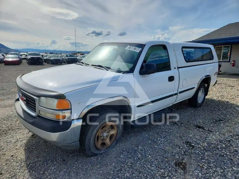 2001 GMC Sierra photo