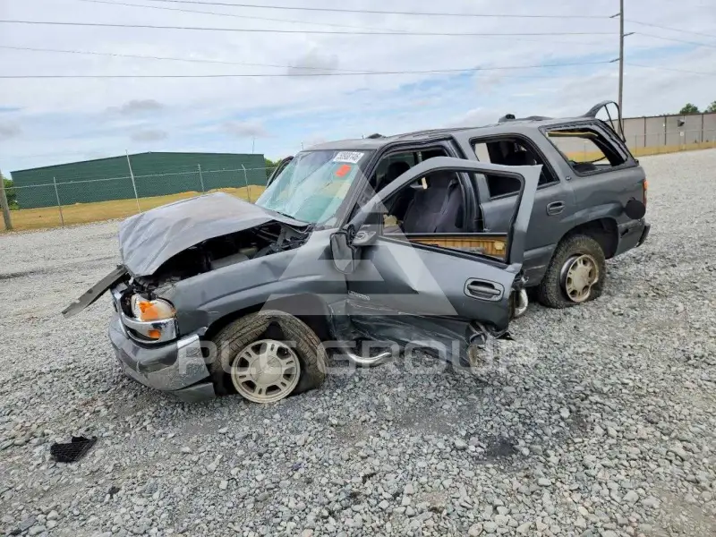 2001 GMC YUKON photo