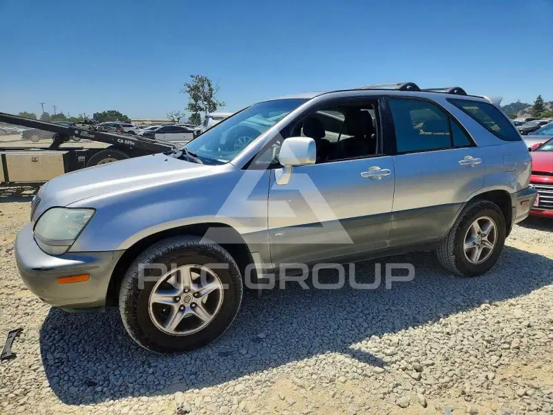 2001 Lexus RX300 photo