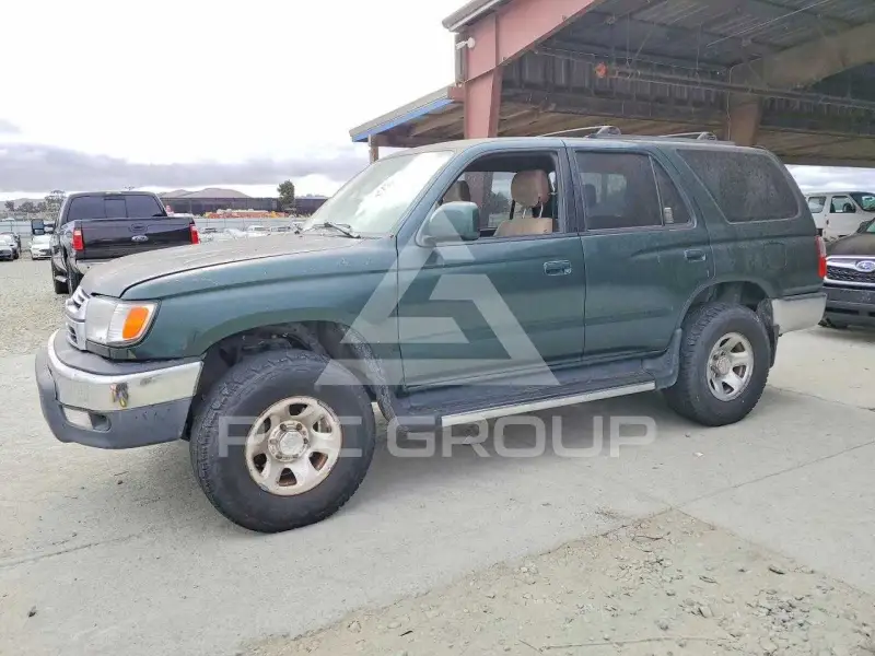2001 Toyota 4 RUNNER photo
