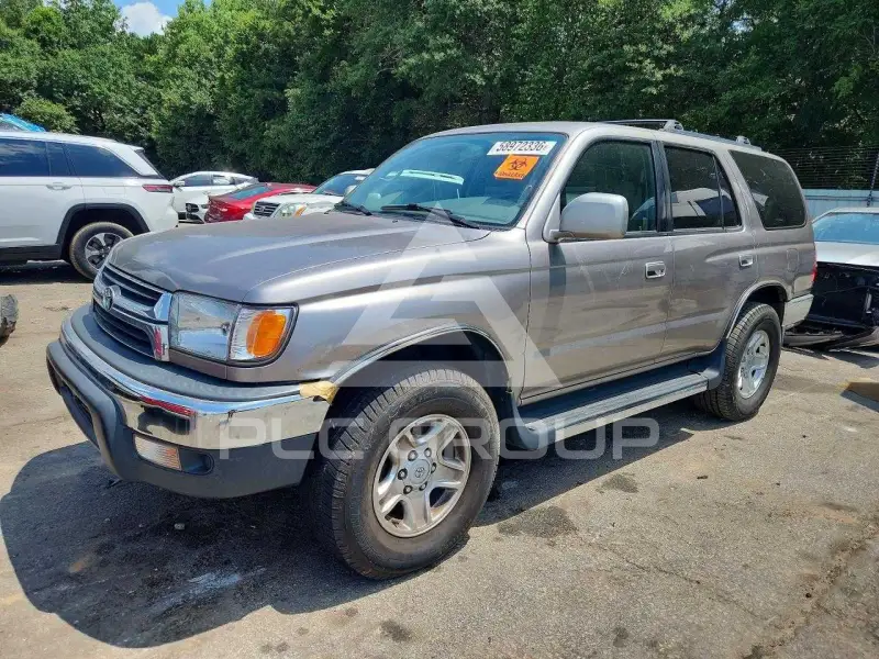 2001 Toyota 4 RUNNER photo