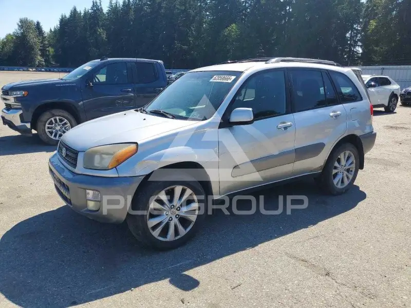 2001 Toyota RAV4 photo