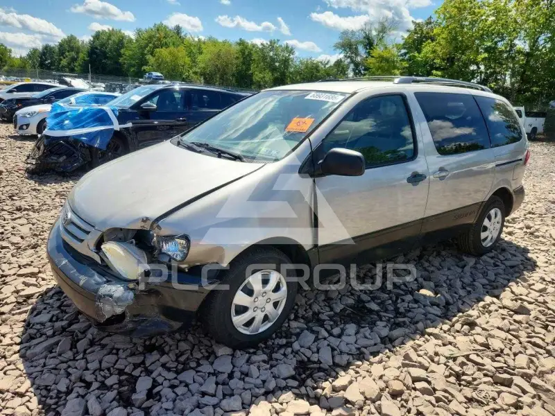 2001 Toyota SIENNA фото
