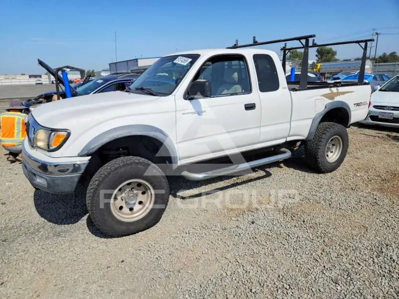 2001 Toyota TACOMA photo
