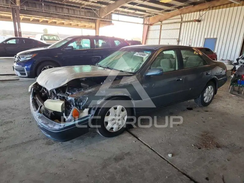 2001 Toyota CAMRY фото