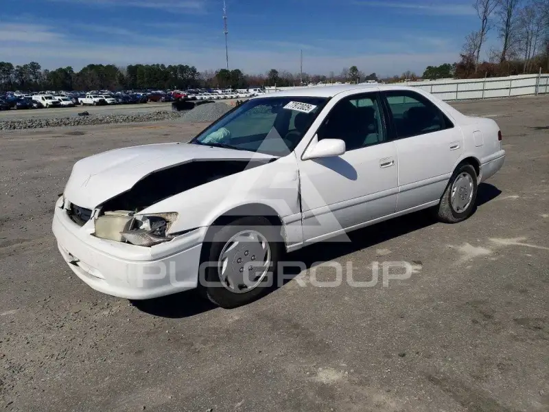 2001 Toyota CAMRY фото