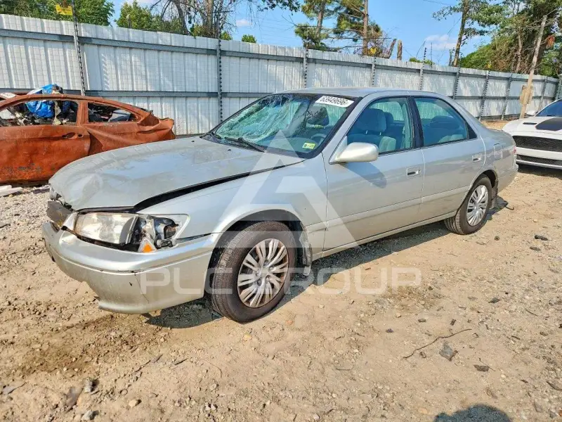 2001 Toyota CAMRY фото