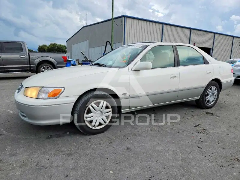 2001 Toyota CAMRY фото