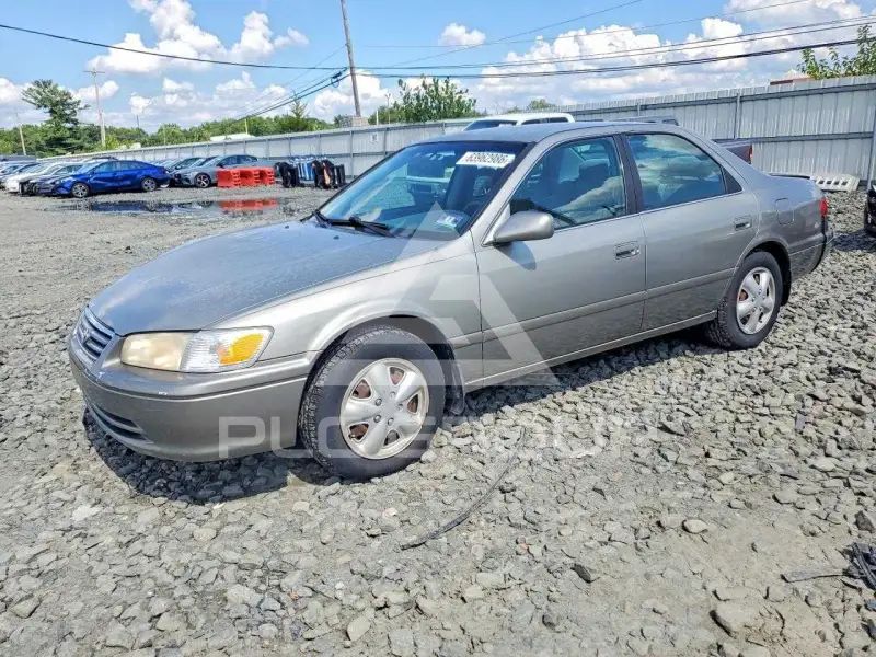 2001 Toyota CAMRY фото