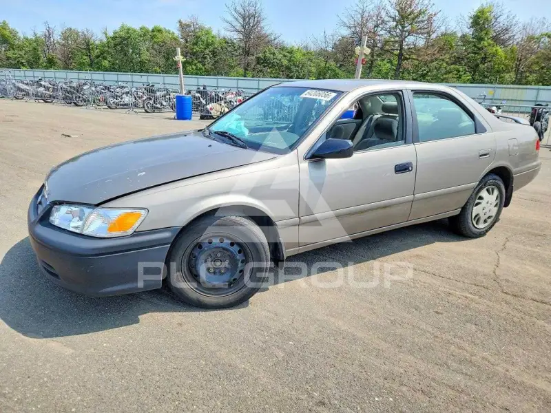 2001 Toyota CAMRY фото