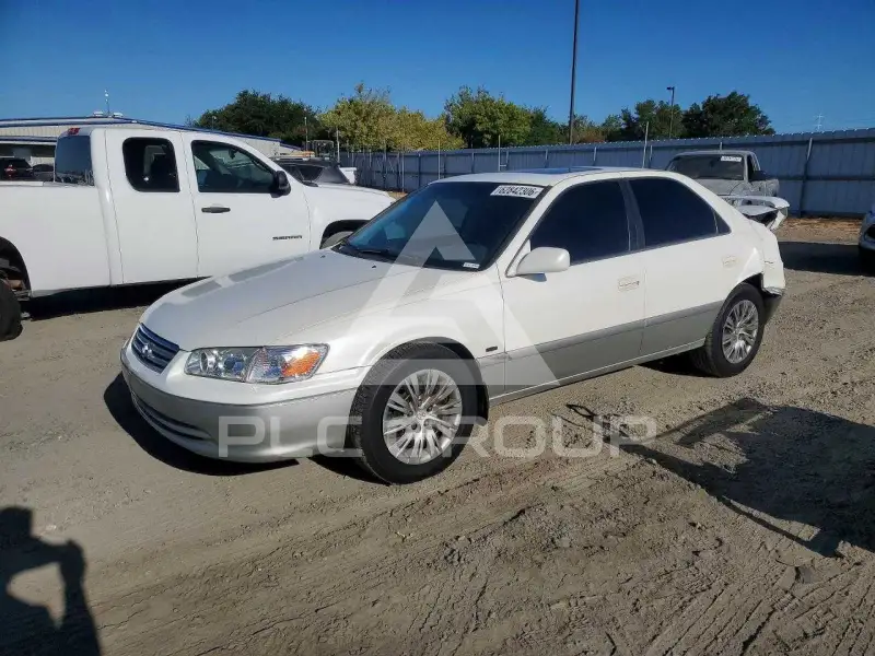 2001 Toyota CAMRY фото