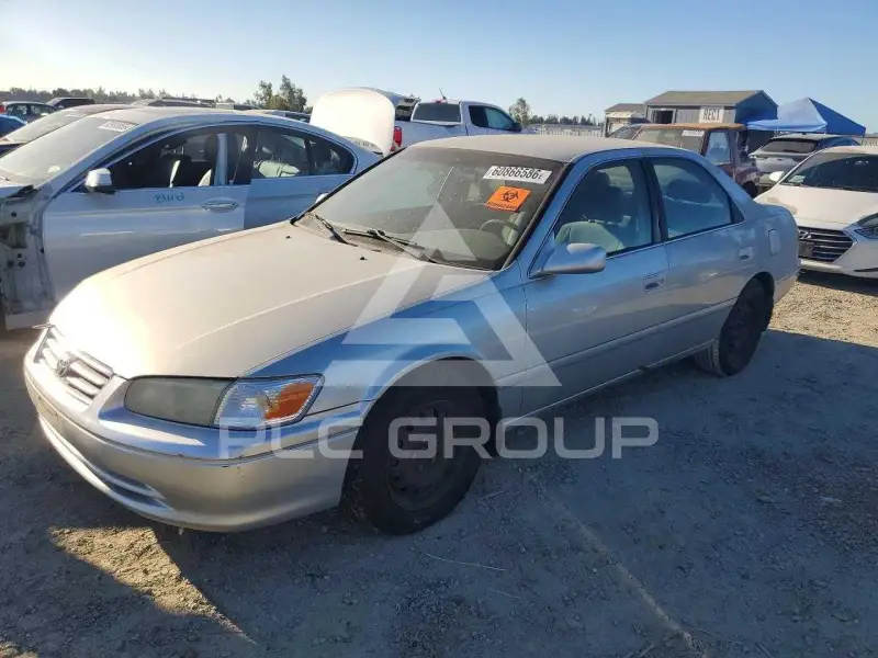2001 Toyota CAMRY фото