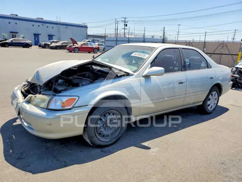 2001 Toyota CAMRY фото
