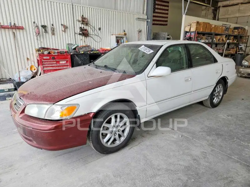 2001 Toyota CAMRY фото