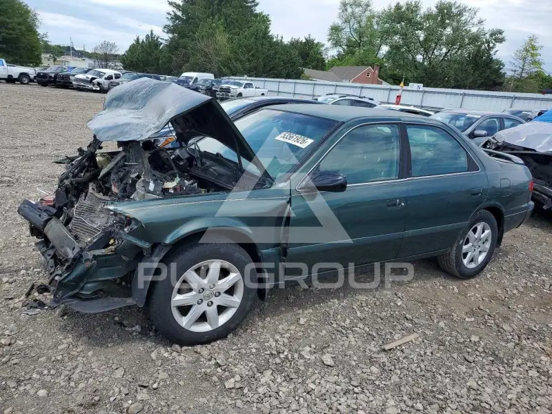 2001 Toyota CAMRY фото
