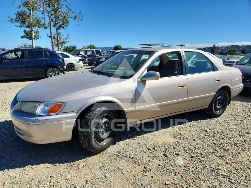 2001 Toyota CAMRY фото