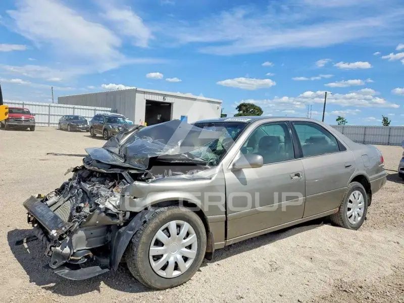 2001 Toyota CAMRY photo