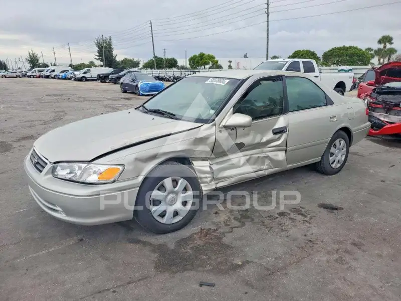 2001 Toyota CAMRY фото