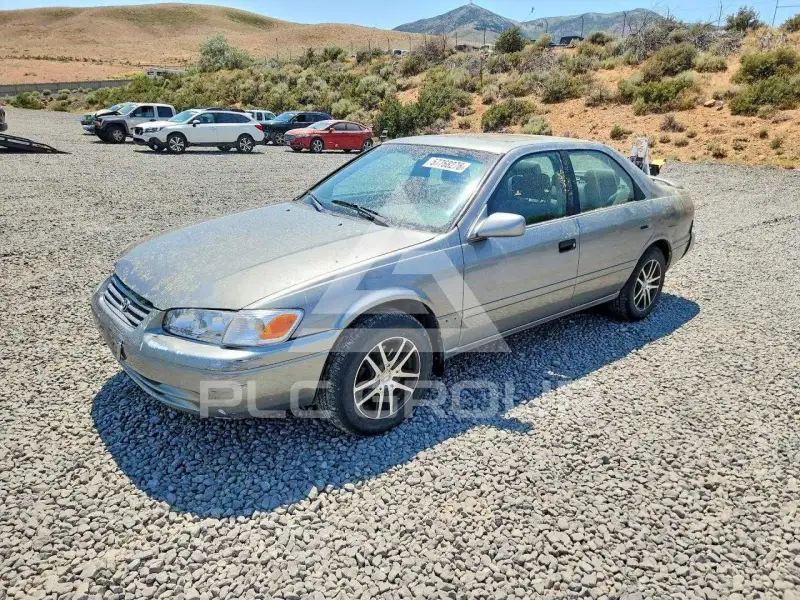 2001 Toyota CAMRY photo