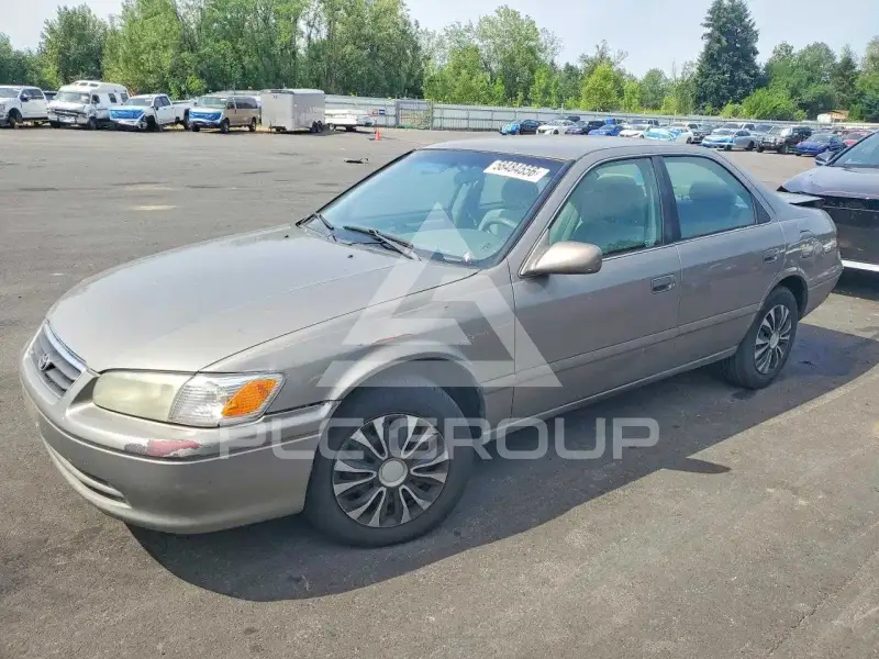 2001 Toyota CAMRY photo