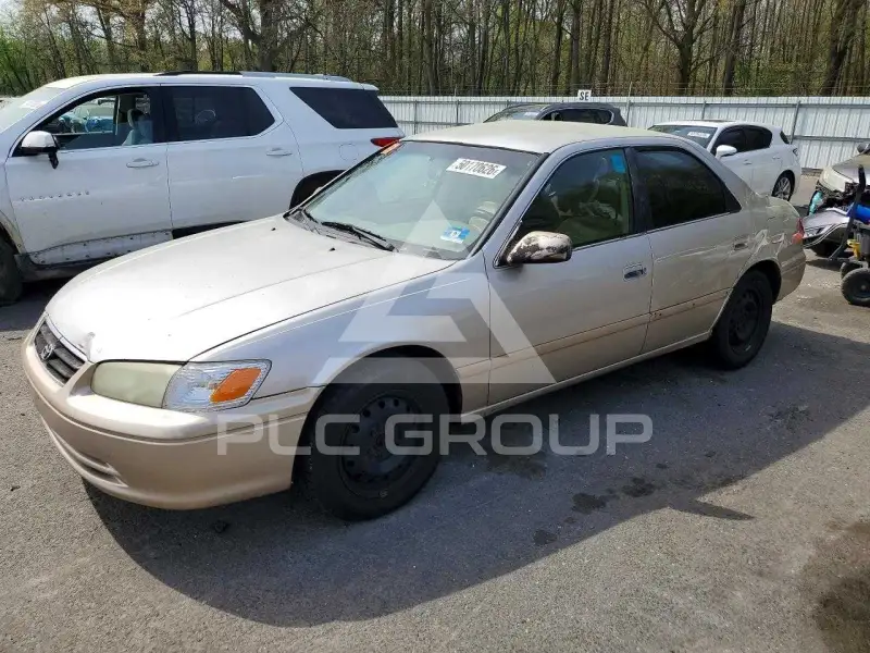 2001 Toyota CAMRY фото