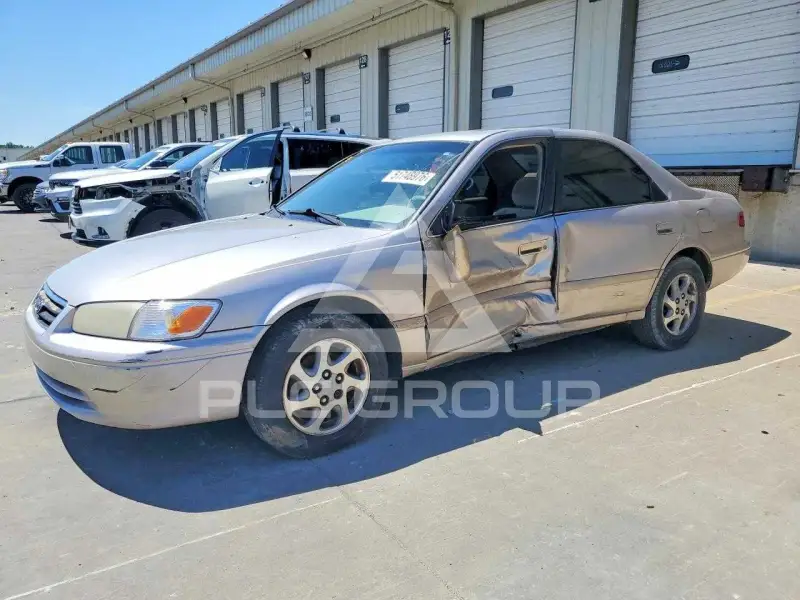 2001 Toyota CAMRY фото